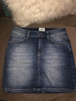 Denim skirt