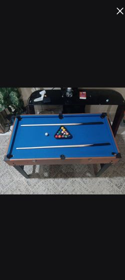 Mini pool tabled