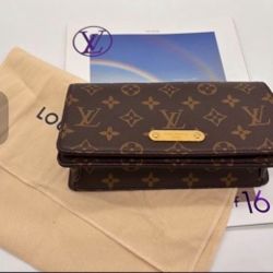 Louis Vuitton Lily Wok Auth 