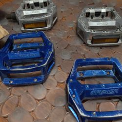 VP-550 BMX Bike Pedals And Sprockets 