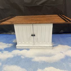 Vintage White Scalloped Mirror – Farmhouse / Shabby Chic Wall Decor