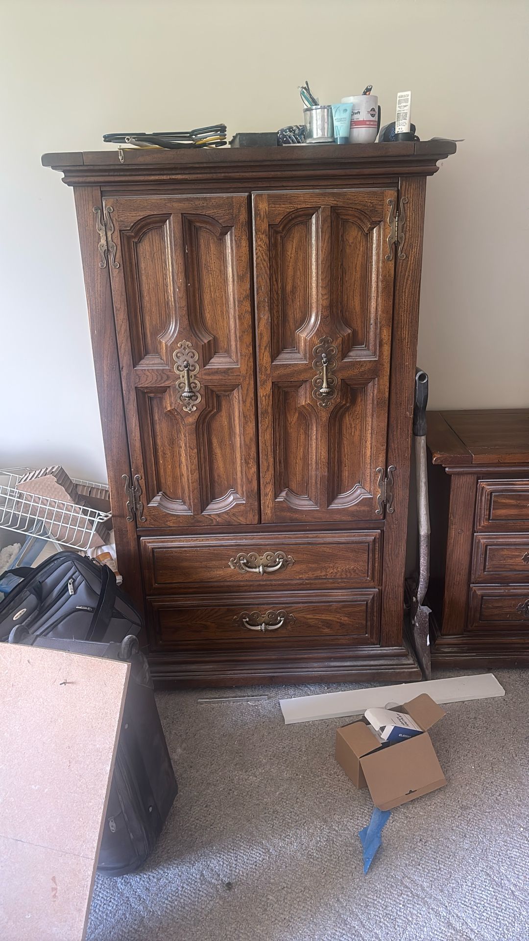 Dresser  Chest  And Nightstand ;2 Drawers