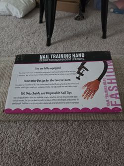 Nail Training Hand
