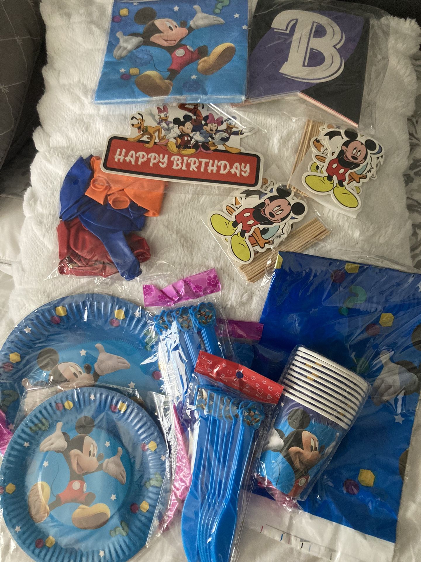 Mickey Mouse Birthday Decorations (new)