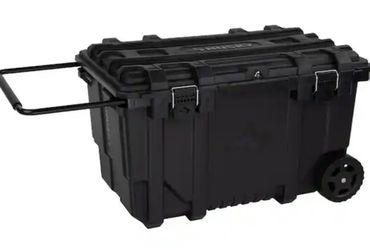 Husky Rolling Tool Box with Detatchable Compartment