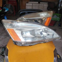 03 Honda Accord set of headlights