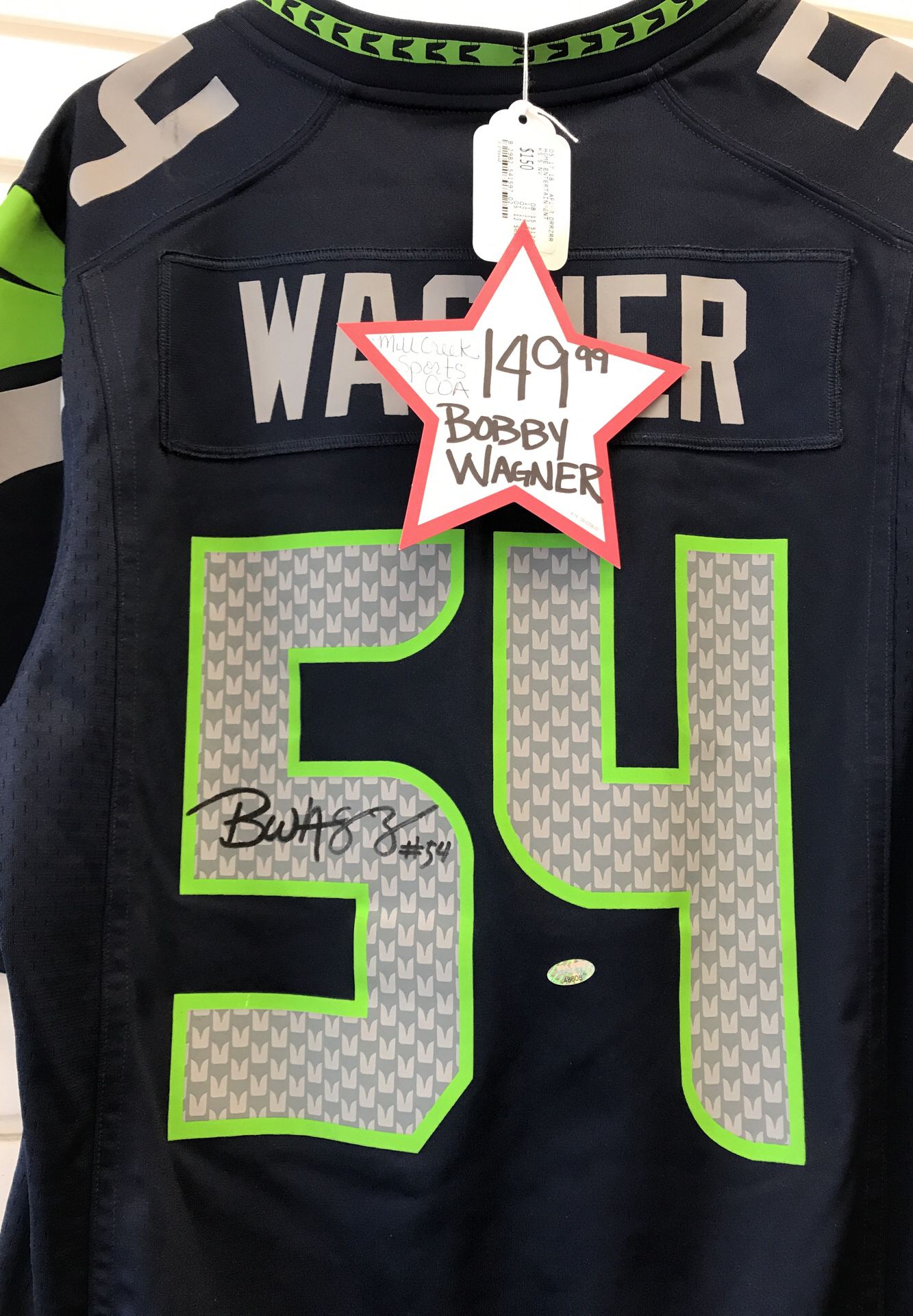 Autographed Seahawks Bobby Wagner jersey authentic for Sale in Everett, WA  - OfferUp