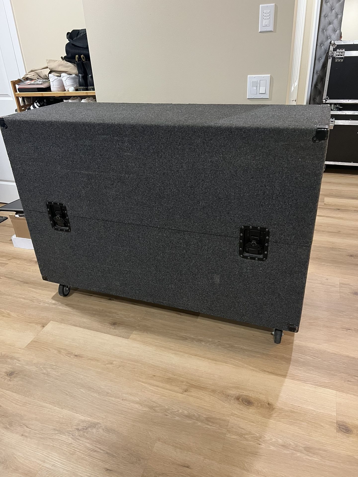 ATAGEGEAR FLIGHT ROAD TOUR CASE for TWO 55" LED TV TELEVISION SCREENS MONITORS