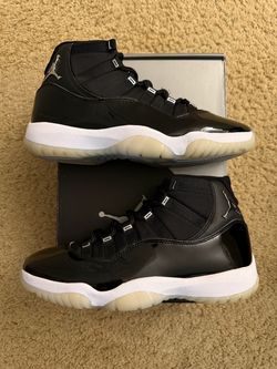 Size 8 (Used condition, comes with box) - Air Jordan 11 retro jubilee 25th anniversary