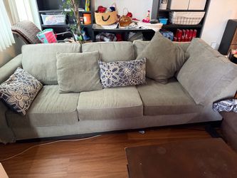 Couch set