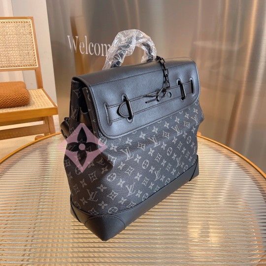The Modern Louis Vuitton Steamer Bags