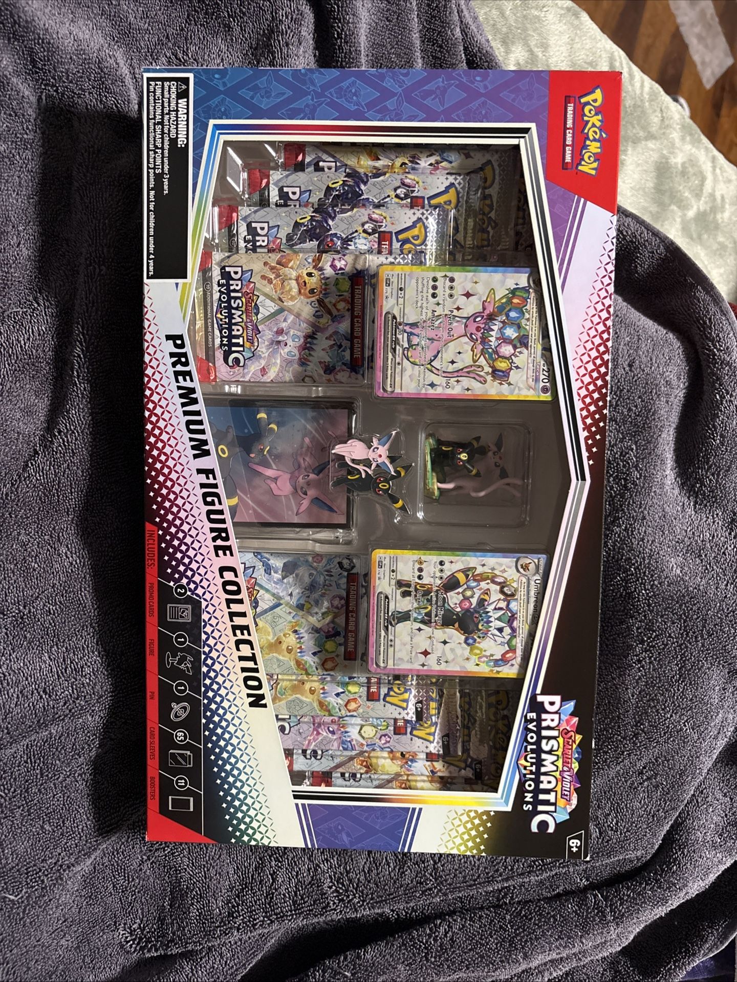 Pokémon Prismatic Evolution Premium Figure Collection Box