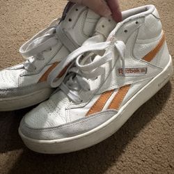 Women’s Reebok Size 9