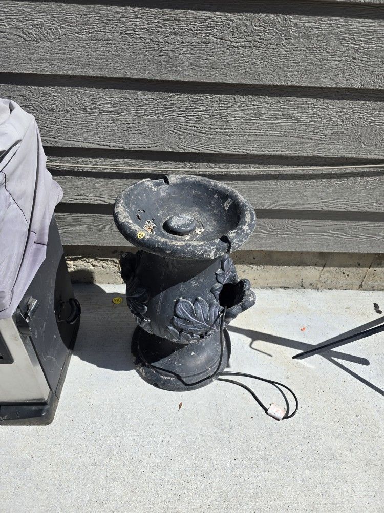 Yard fountain