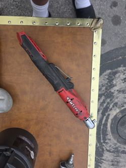 Craftsman Cordless Wrench 