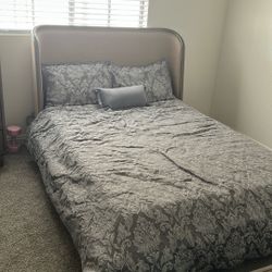 Bedroom Set