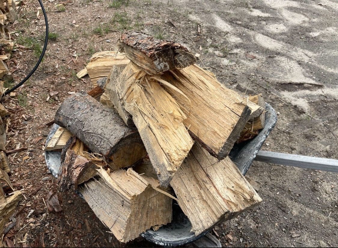 Firewood 🪵 ready to burn