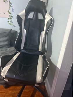 Gaming chair