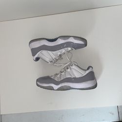 Jordan 11 Low Cement Grey 