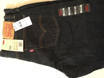 Levis 514. 32 X 34. Blue. NEW WITH TAGS ($58)