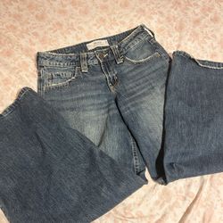 HOLLISTER low rise super baggy jeans 