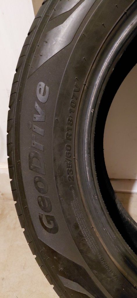 GeoDrive Tires