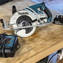Circular Saw - Makita 18V Cordless + Charger And Batteries