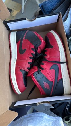 Air Jordan 1 mid