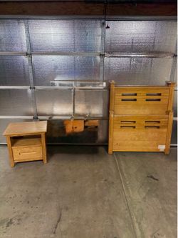 Twin Bed & night stand