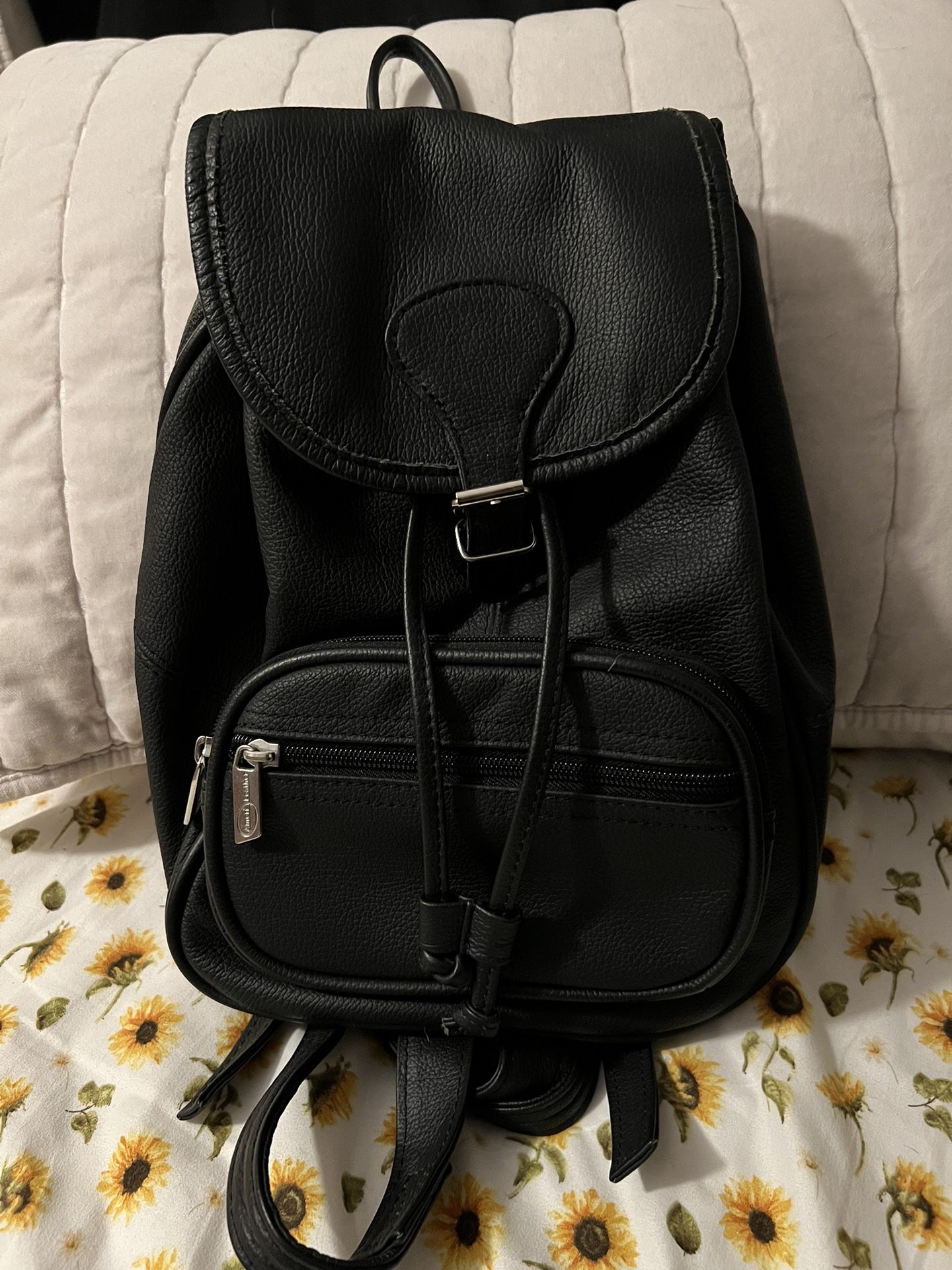 AmeriLeather Genuine Leather Mini Backpack 