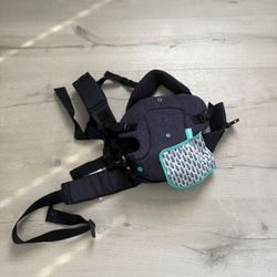 Infantino Baby 4 in 1  Carrier