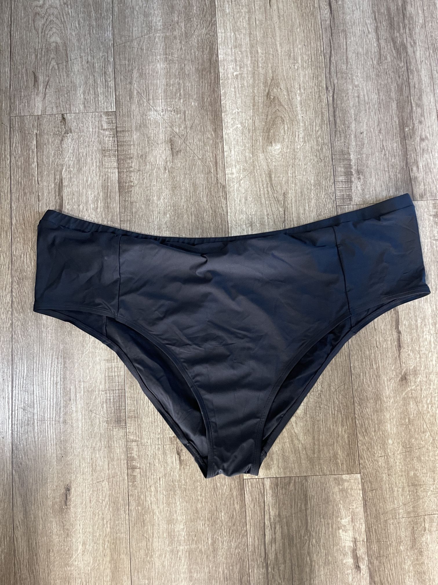 AVENUE WOMENS BIKINI SIZE 5X