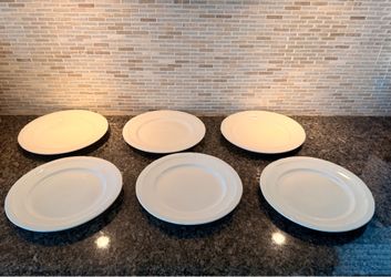 Gibson White Ceramic Dinnerware Service for 6