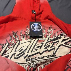 Red Hell Star Size Small 