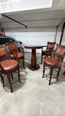 Bar table & leather bar chairs