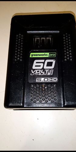 Greenwork pro 60 Volt 5.0 HC  battery in good working condition fully charged