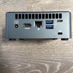 Intel NUC Mini PC, 10 Gen. Intel i7