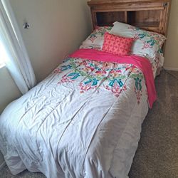 Twin Bed