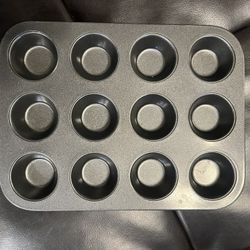 Small Mini Muffin Pan