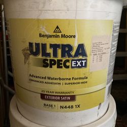 Benjamin Moore Paint, 5 Gallons