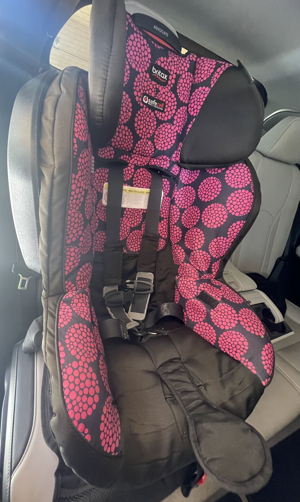 uppababy cruz v2 vs v1 Vista V3 Stroller Viaggio Flex 120 Booster Color:Icon Grey (Organic Cotton) The patented two electric-reels