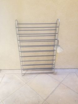 دShoe rack