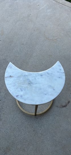 marble side table