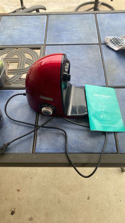 Fruit and vegetable juicer