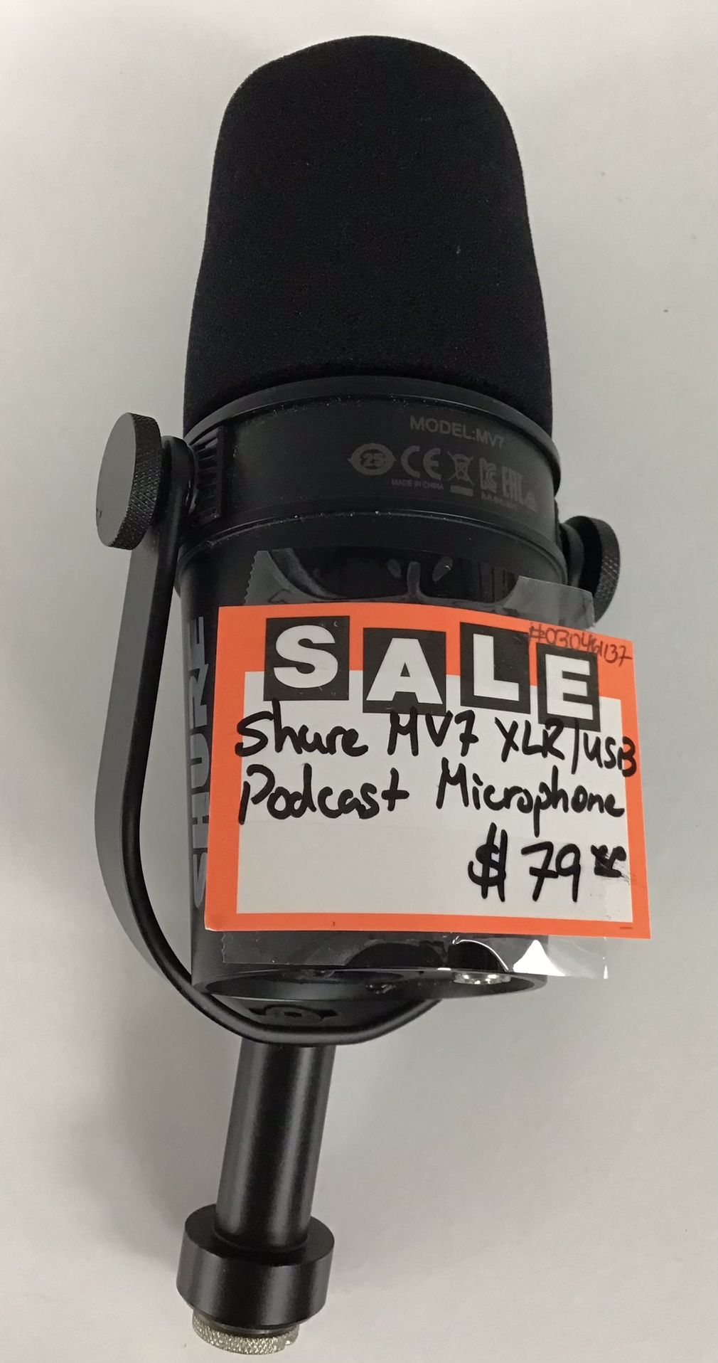 Shure MV7 XLR/ USB Podcast Microphone