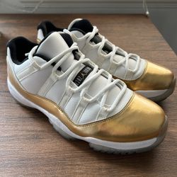 Jordan 11 Low ‘Closing Ceremony’ Size 9.5M