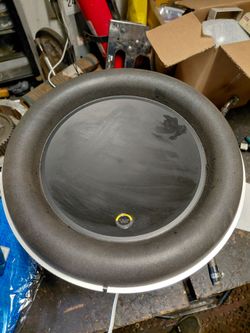 JL audio W7 w7's  and 2 jl ho boxes