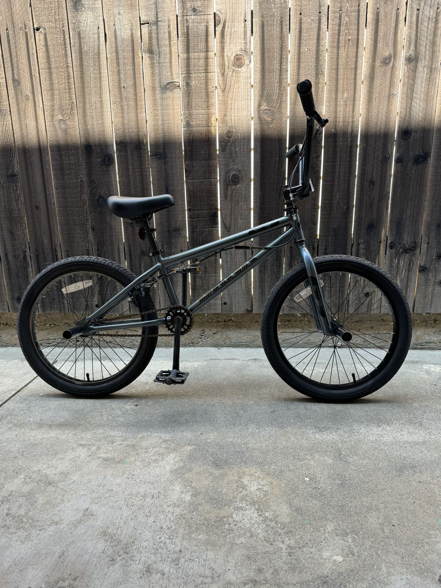 GT Bank BMX Bike 20 for Sale in Alhambra CA OfferUp