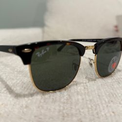 Ray-Ban Clubmaster RB3016 Tortoise Green Polarized Lens Size 51