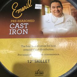 Cast Iron 12 Inch Frying Pan Never Used  Email 